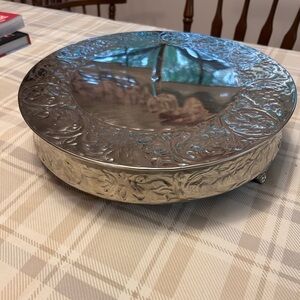 Silver round wedding cake stand 14x4 inches